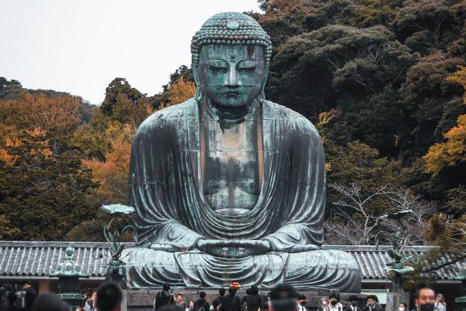 Discover Kamakura: Japan's Historic Coastal City Filled With Temples and Tradition