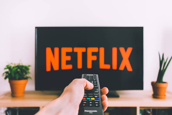 Netflix Stock Drops After Earnings as Investors Question Growth, Guidance, and Viewer Engagement