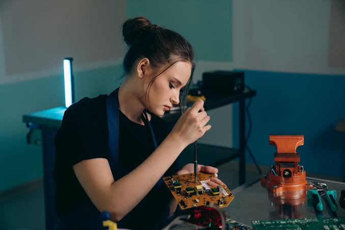 Opportunities Expand as Apprenticeships Continue to Gain Momentum