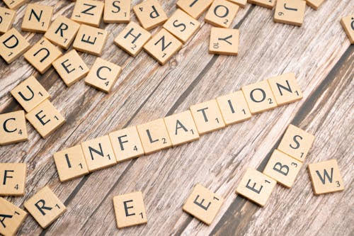 How Global Inflation Changes Consumer Behavior and Business Pricing