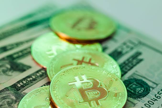 Bitcoin Stabilizes Near $64,000 as Weak U.S. Demand Tests the Crypto Market