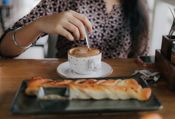Coffee May Support Healthy Aging Through a Hidden Cellular Switch