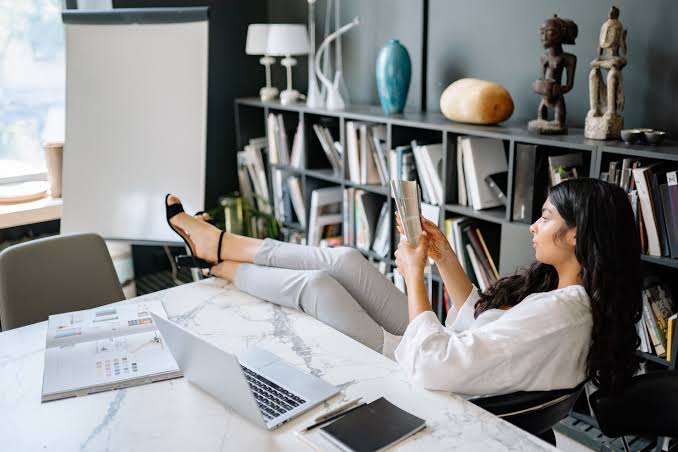 Why Professional Relationships Matter in Business